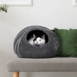 Meowfia Premium Felt Cat Cave Bed