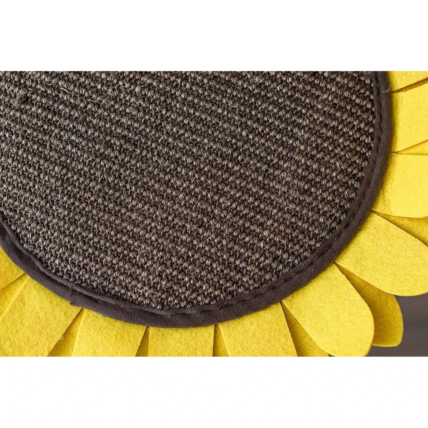 Catry Sunflower 23.2-in Sisal Cat Scratching Post With Toy 7 Catry Sunflower 23.2-in Sisal Cat Scratching Post With Toy - Image 7